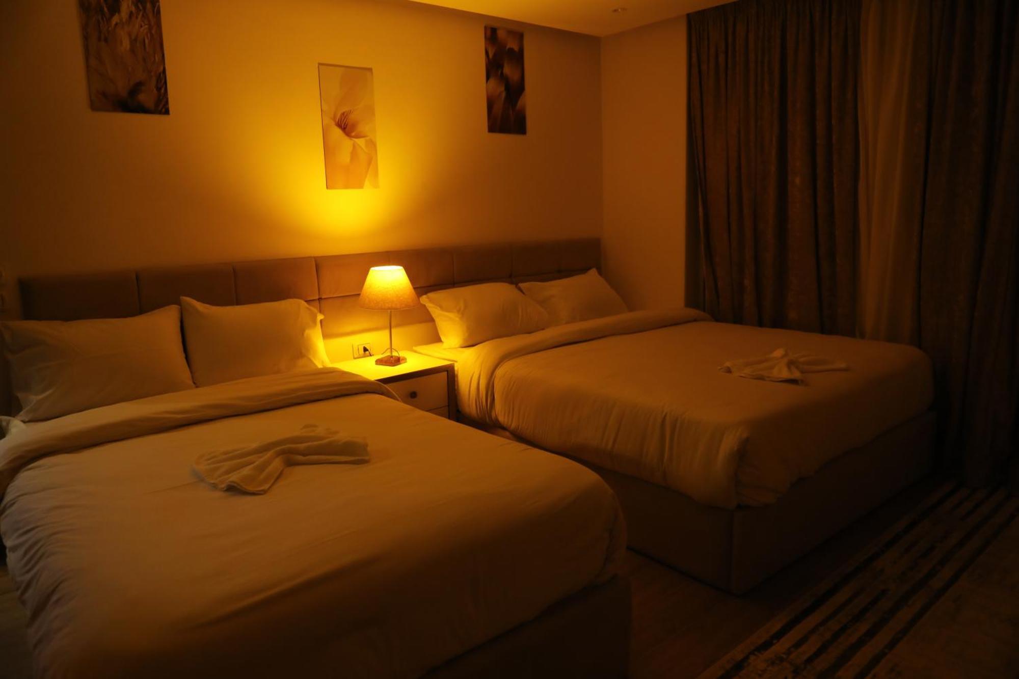 Pyramids Heart Hotel Kafrat al Jabal Bagian luar foto