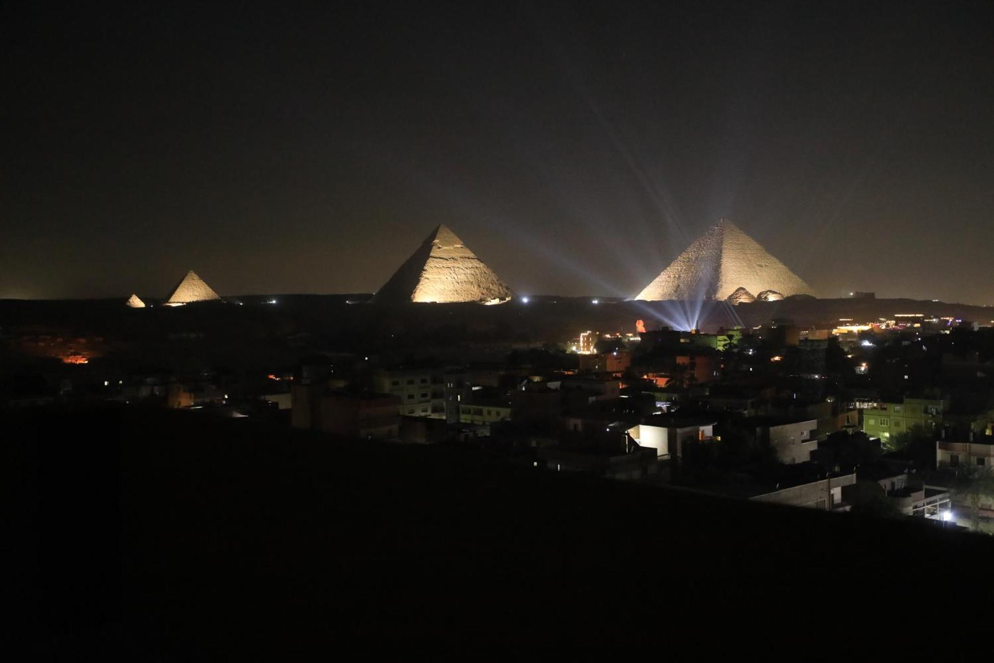 Pyramids Heart Hotel Kafrat al Jabal Bagian luar foto